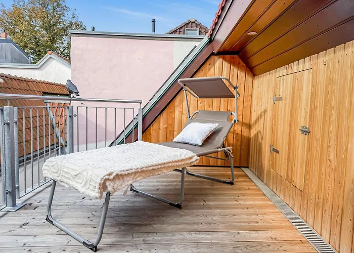 Holiday home Haus Larus - Direkt Am Alten Strom *